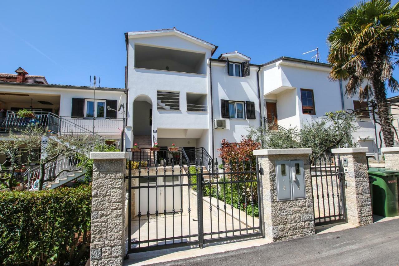Apartmani Ljubica Porec Luaran gambar