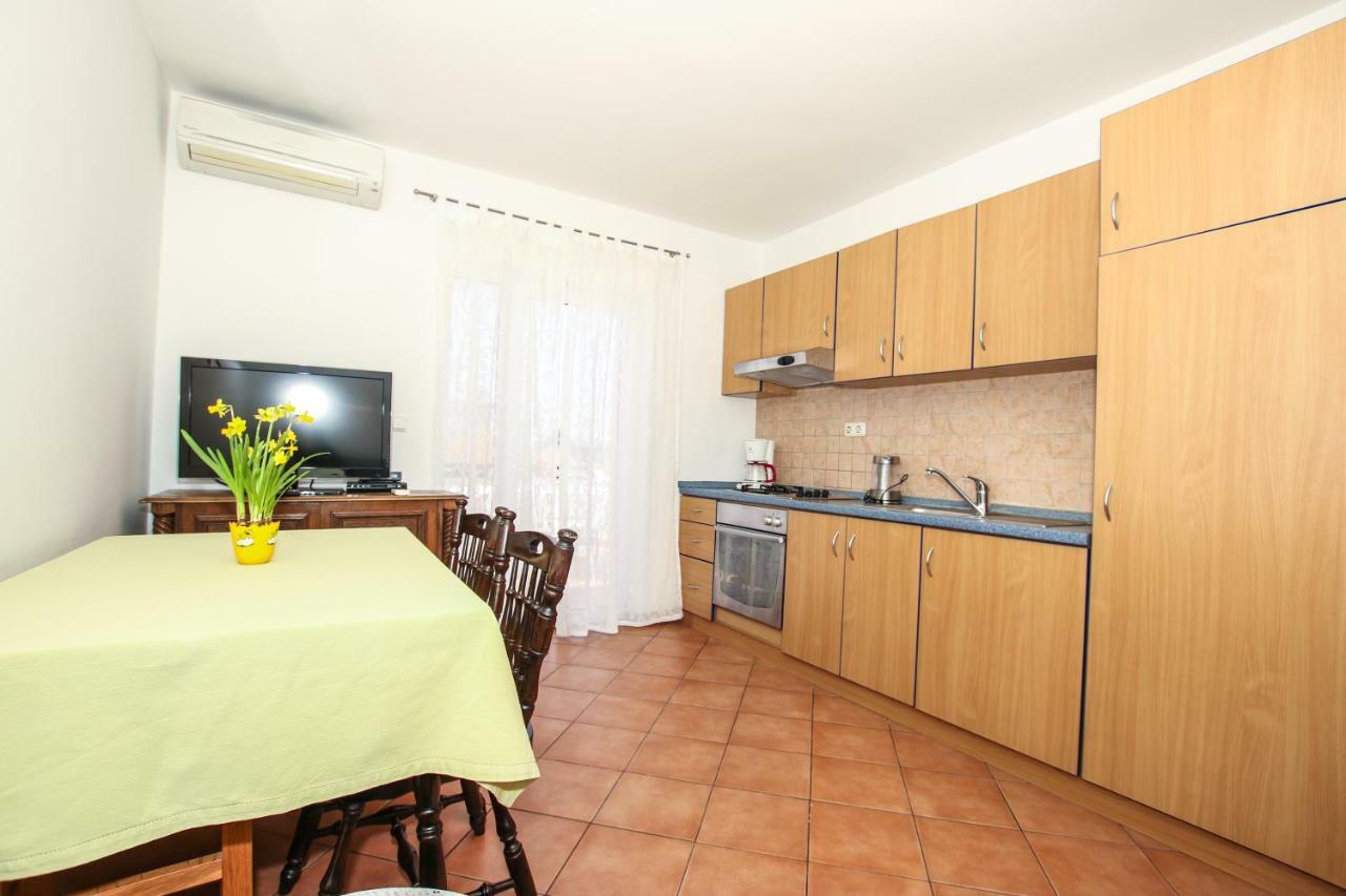 Apartmani Ljubica Porec Luaran gambar